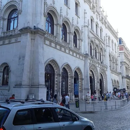 Our Little Spot In Chiado 3*