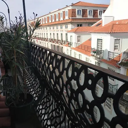 Our Little Spot In Chiado Lisboa