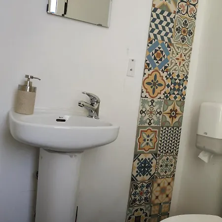 Our Little Spot In Chiado Gasthof Lissabon