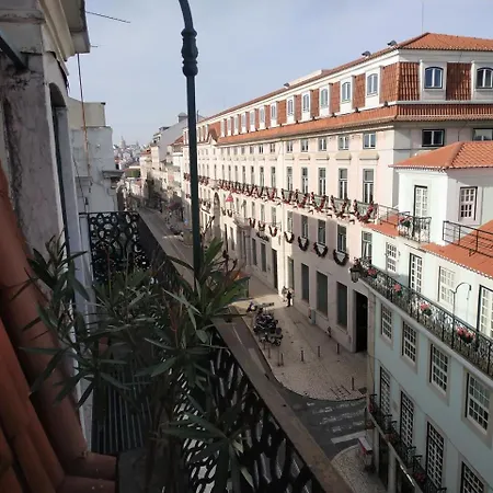 Gasthof Our Little Spot In Chiado 3*