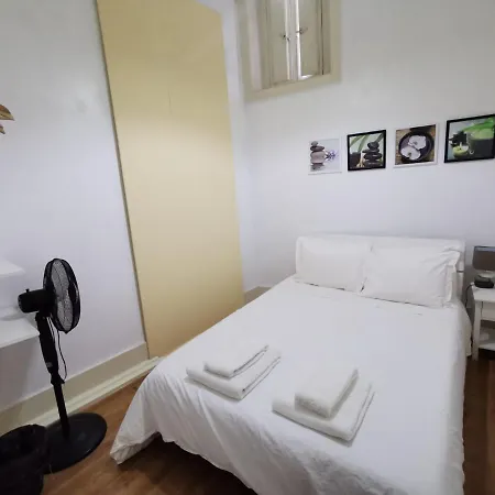 Our Little Spot In Chiado Gasthof Lissabon