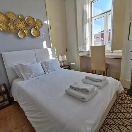 Our Little Spot In Chiado Lissabon