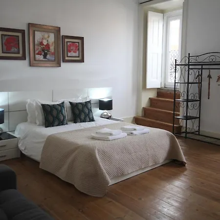 Gasthof Our Little Spot In Chiado 3*